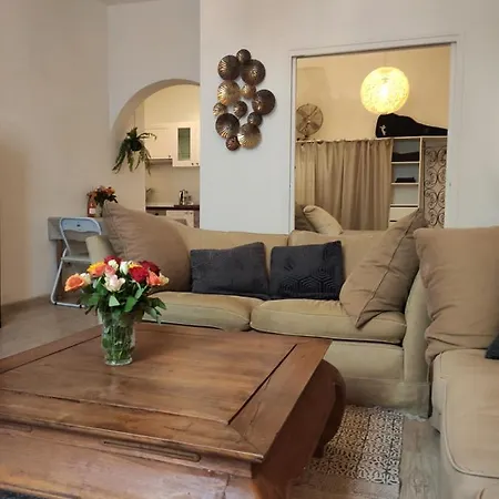 Appartement Charming 1 Bedroom In Historical Center