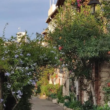 Charming 1 Bedroom In Historical Center * Antibes